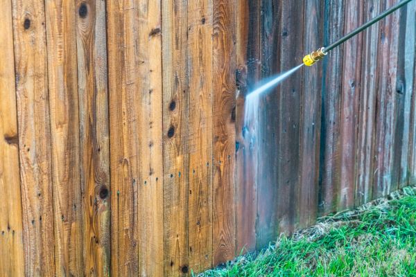 Cost of Fence Pressure Washing in Kalispell