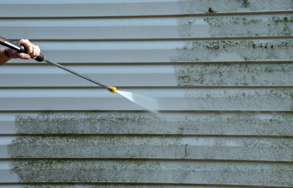House Pressure Cleaning in Kalispell