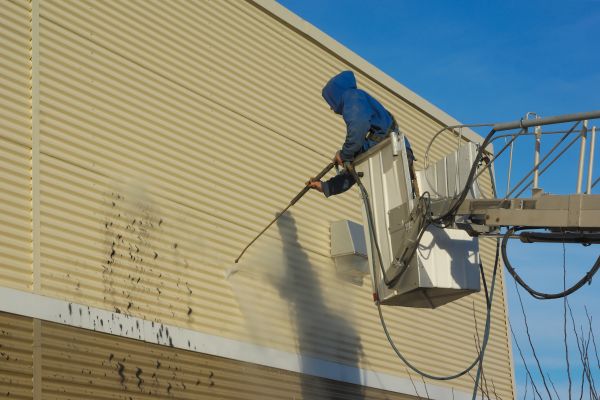 Commercial Exterior Cleaning in Kalispell