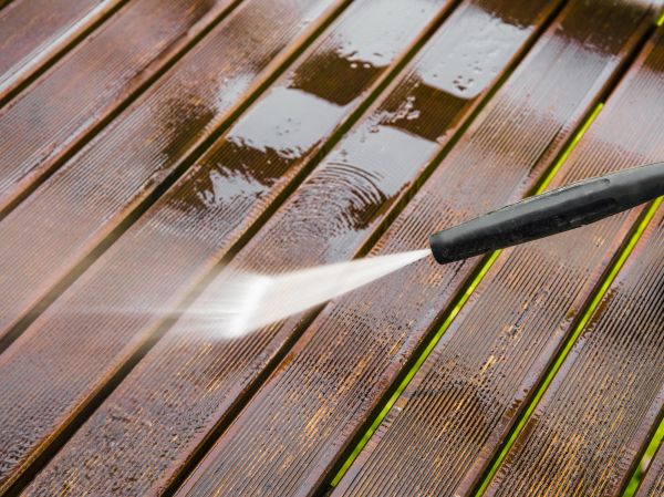 Cost of Balcony Cleaning in Kalispell