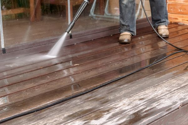 Cost of Pool Deck Power Washing in Kalispell