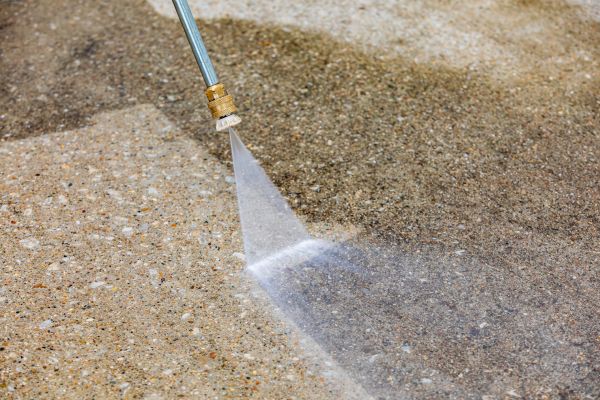 Cost of Driveway Pressure Cleaning in Kalispell