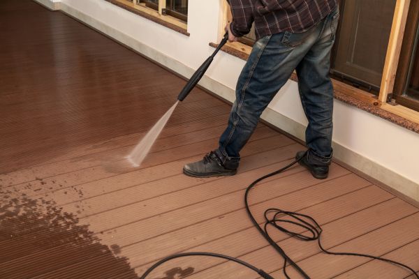 Veranda Cleaning in Kalispell